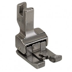 Лапка CD для отделочных строчек с двойным компенсатором подпружиненная Лапка CD для отделочных строчек с двойным компенсатором подпружиненная