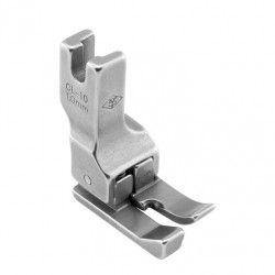 Лапка CL для отделочных строчек подпружиненная с левым компенсатором  Лапка CL для отделочных строчек подпружиненная с левым компенсатором